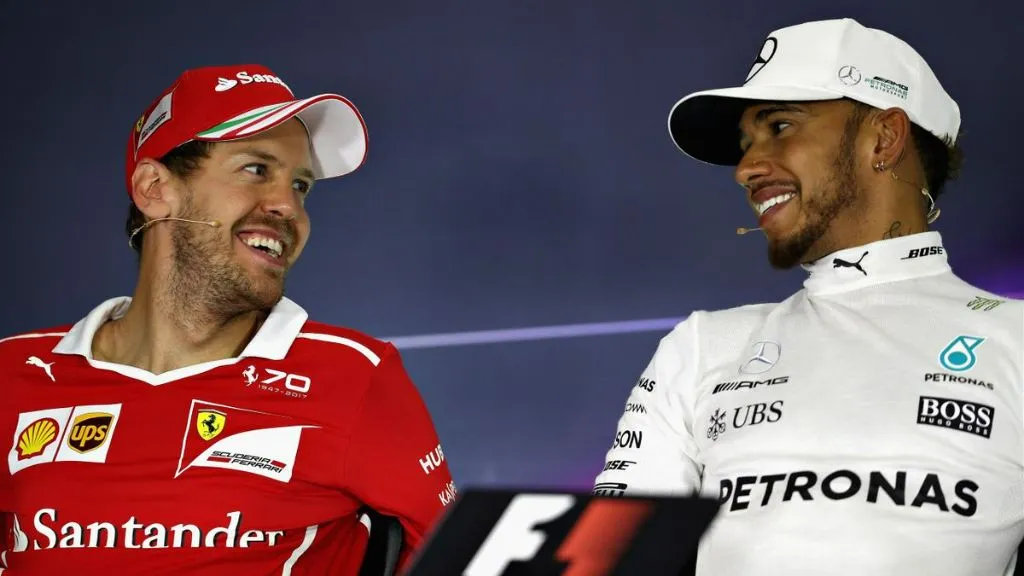 A "brincadeira" de Lewis Hamilton na Ferrari de 2017: "Se vocÃª esperasse 12 meses, eu viria..."