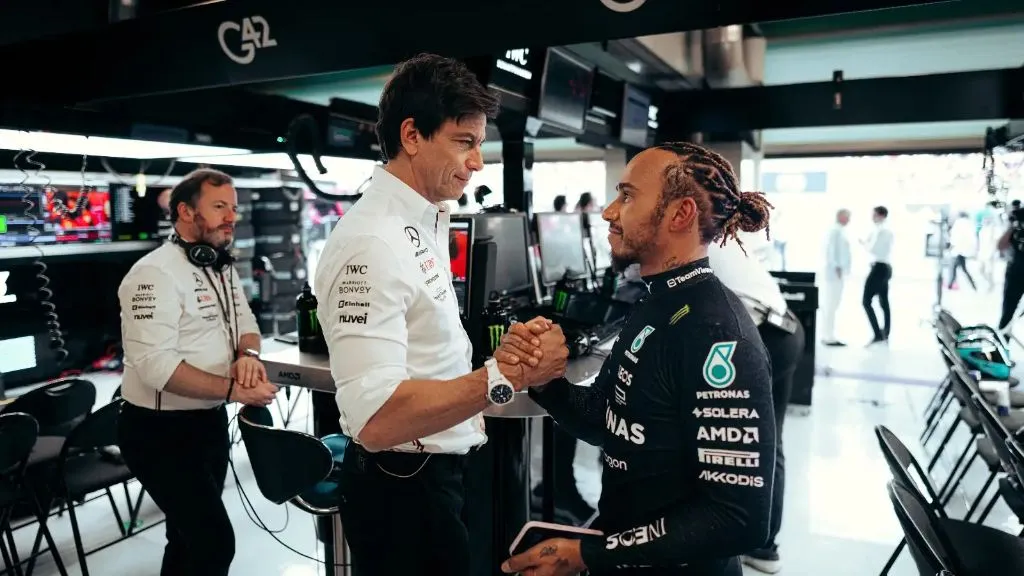 6 candidatos a SUBSTITUIR Lewis Hamilton na Mercedes apÃ³s mudanÃ§a para a Ferrari