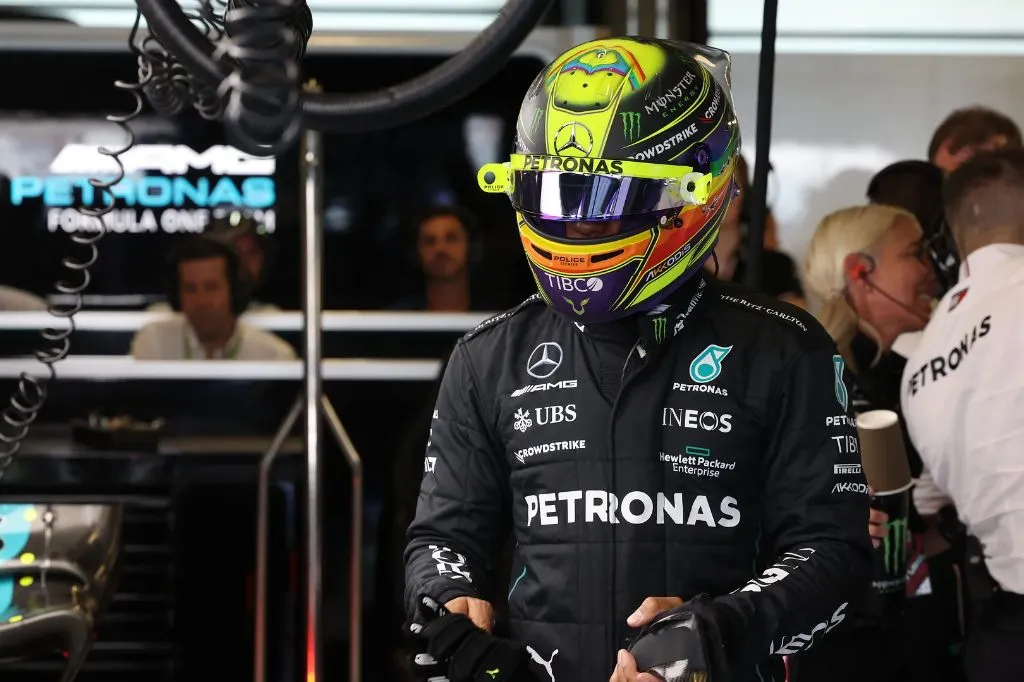 CEO da McLaren surpreende: Mercedes pode ressurgir e Hamilton levar o tÃ­tulo em 2024